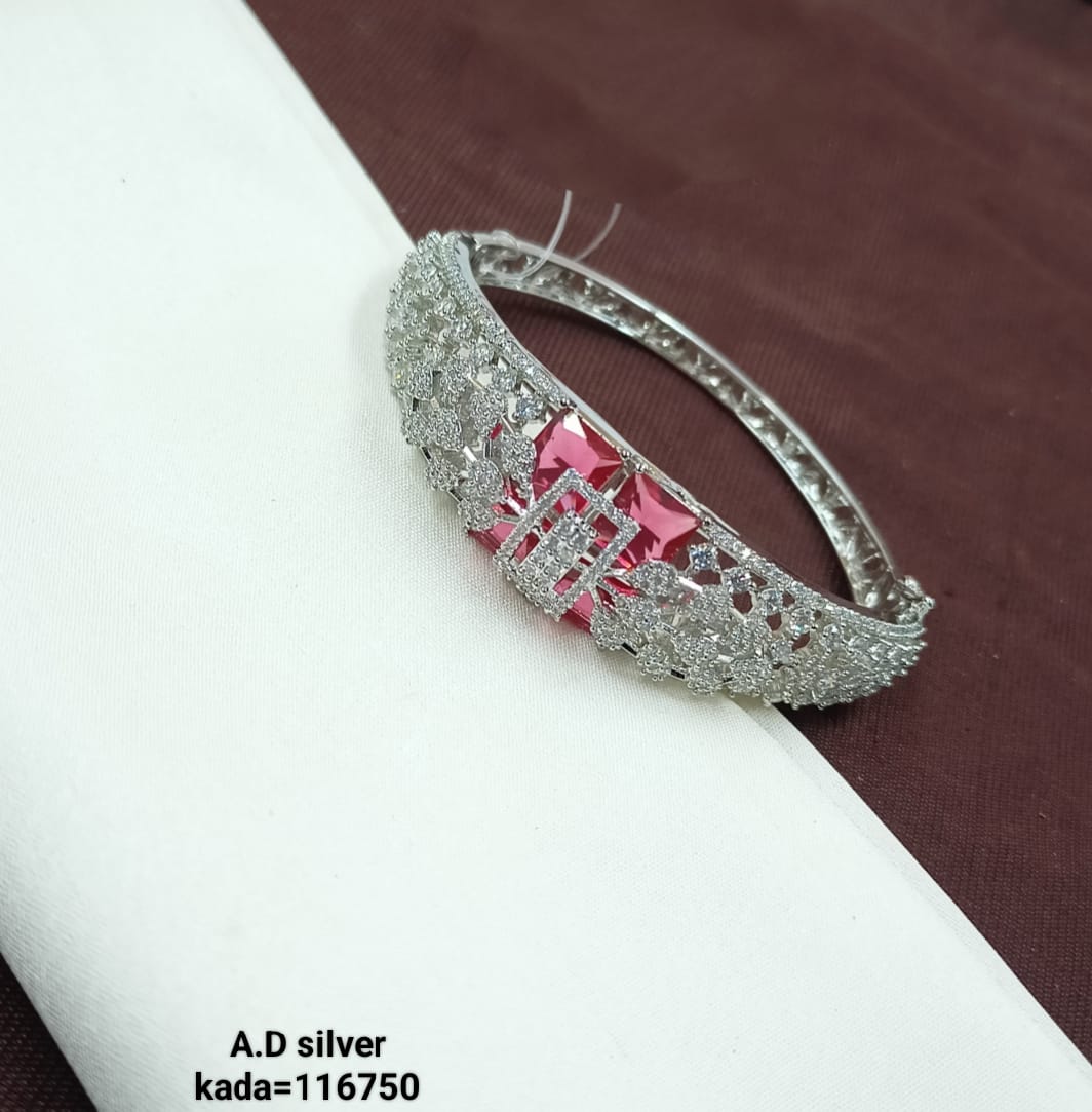 Sparkling Silver Bracelet with American Diamonds & Pink Centerpiece - Lucentemarket